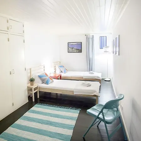 Lovelystay - Castle Hill Apartman Lisboa